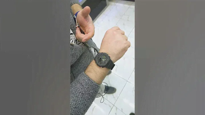 G-Shock 2100 или синии? Какие больше понравились?
